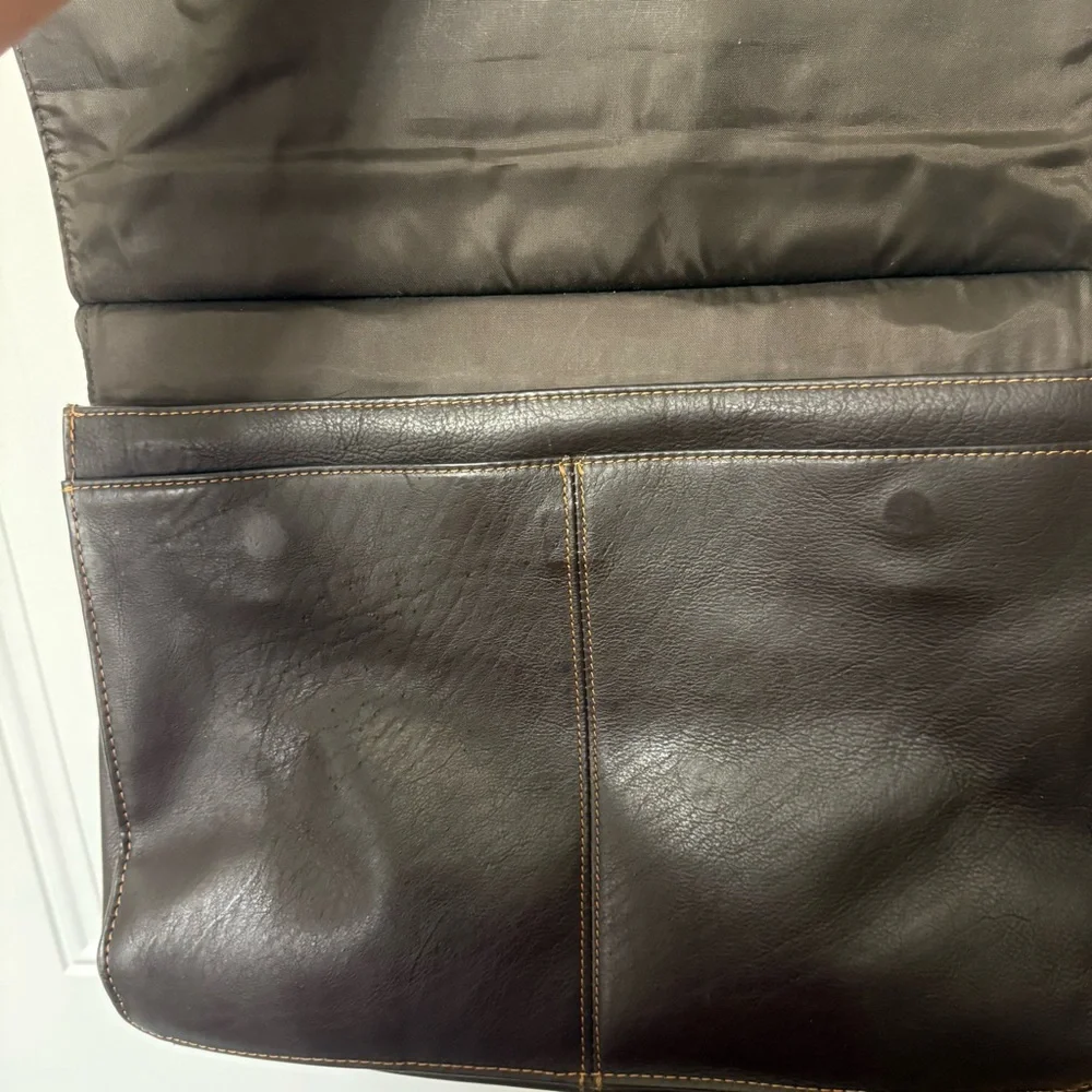 Wilson’s Leather Classic Brown Briefcase Laptop Messenger Bag - Picture 5 of 8